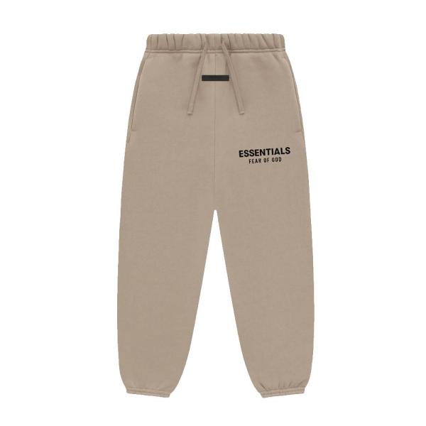 Essentials_jogging_zand_Zand_Essentials_1